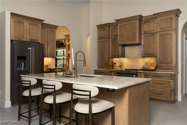 3521 1st AVE NW, Naples, FL 34120