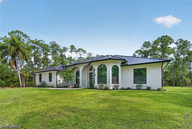 3521 1st AVE NW, Naples, FL 34120