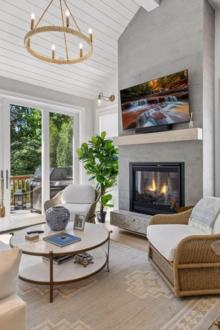 4403 Branson Street, Edina, MN 55424
