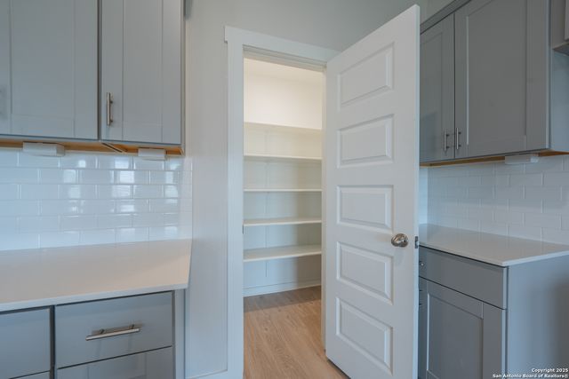 125 Nicks Cv, Lockhart, TX 78644