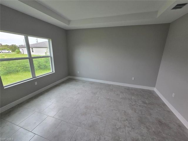 3207 68th ST W, Lehigh Acres, FL 33971