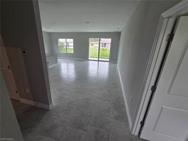 3207 68th ST W, Lehigh Acres, FL 33971