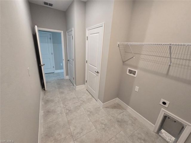 3207 68th ST W, Lehigh Acres, FL 33971