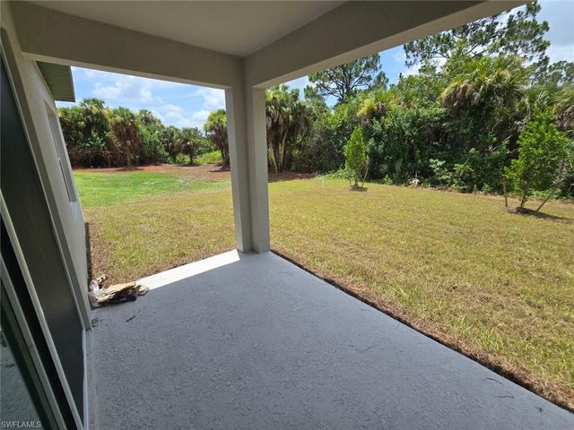 3207 68th ST W, Lehigh Acres, FL 33971