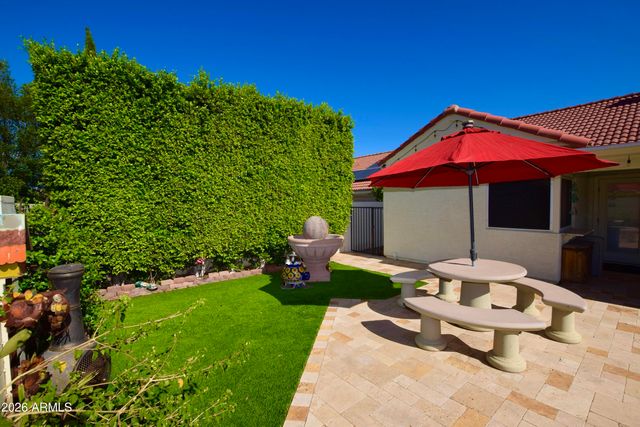 9015 E WINDROSE Drive, Scottsdale, AZ 85260
