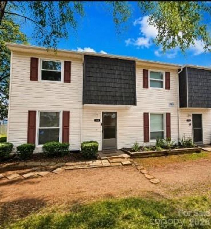 7916 Shady Oak Trail, Charlotte, NC 28210