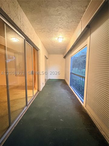 6100 NW 44th St 208, Lauderhill, FL 33319