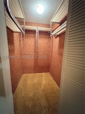 6100 NW 44th St 208, Lauderhill, FL 33319