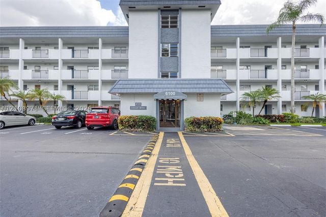 6100 NW 44th St 208, Lauderhill, FL 33319