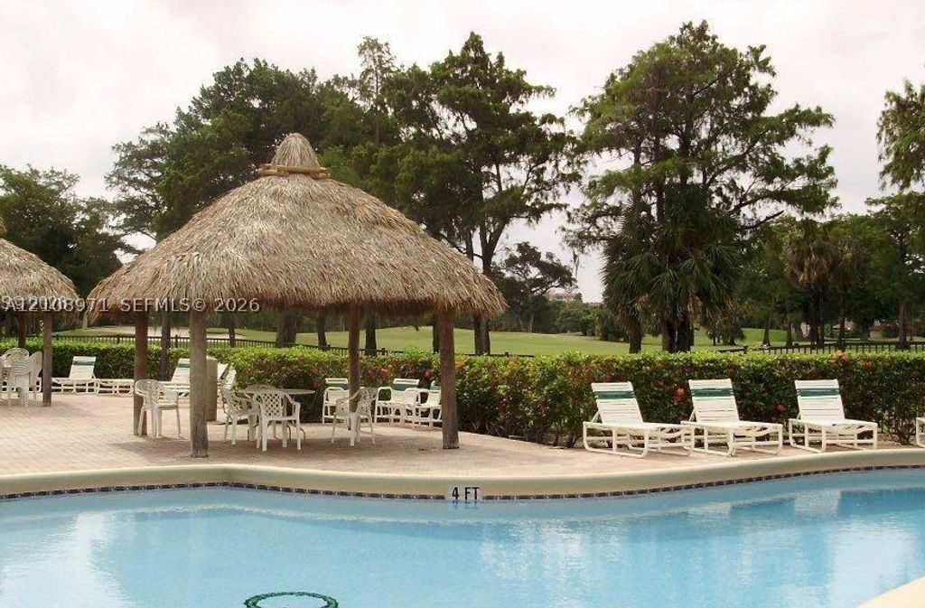 6100 NW 44th St 208, Lauderhill, FL 33319