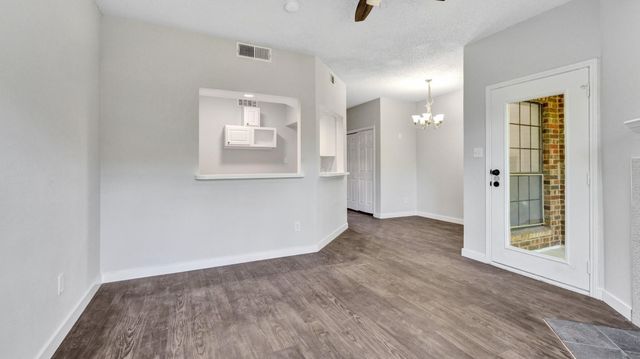 9601 Forest Lane 1113, Dallas, TX 75243