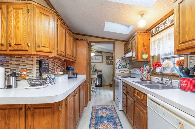 291 Columbus Road, Forsyth, MO 65653