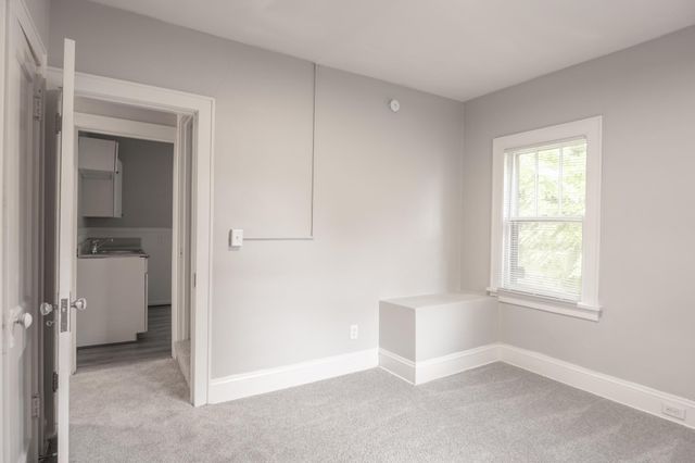 4020 Emerson Avenue N, Minneapolis, MN 55412