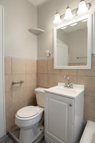 4020 Emerson Avenue N, Minneapolis, MN 55412