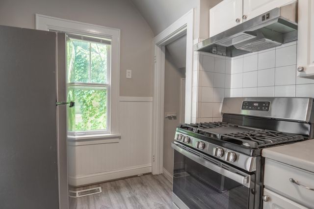 4020 Emerson Avenue N, Minneapolis, MN 55412