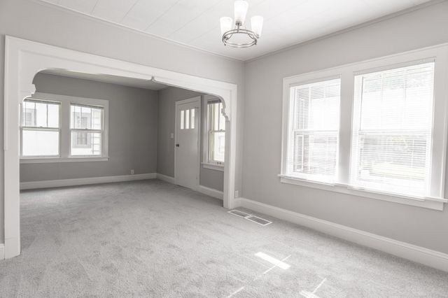 4020 Emerson Avenue N, Minneapolis, MN 55412