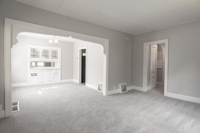 4020 Emerson Avenue N, Minneapolis, MN 55412