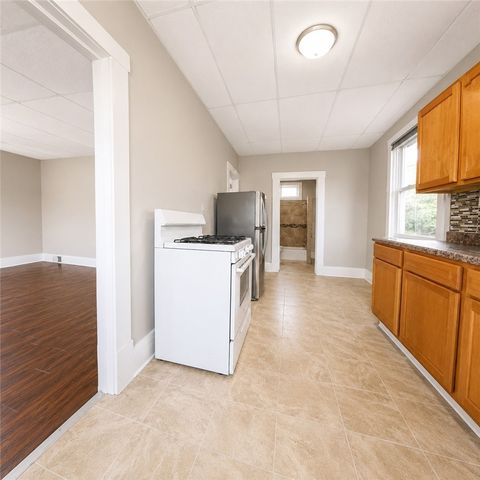800 North St, New Kensington, PA 15068