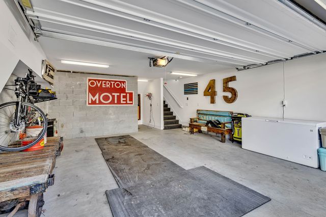 1004 Southside Pl, Nashville, TN 37203