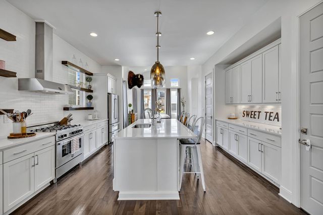 1004 Southside Pl, Nashville, TN 37203