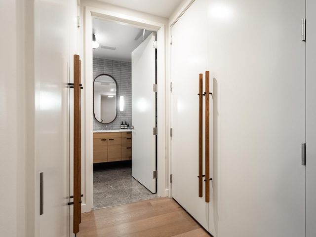 202 Nueces ST 1804, Austin, TX 78701
