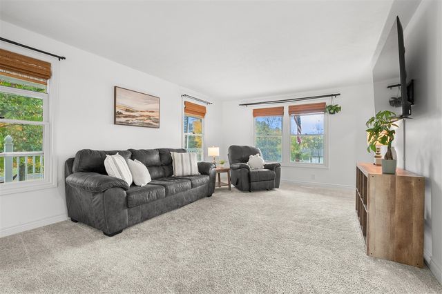 9980 S 2nd Street, Mattawan, MI 49071