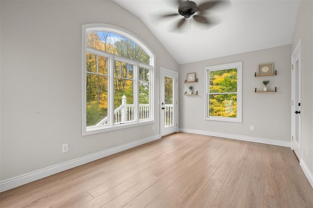 9980 S 2nd Street, Mattawan, MI 49071