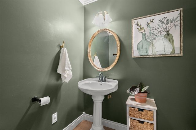 9980 S 2nd Street, Mattawan, MI 49071