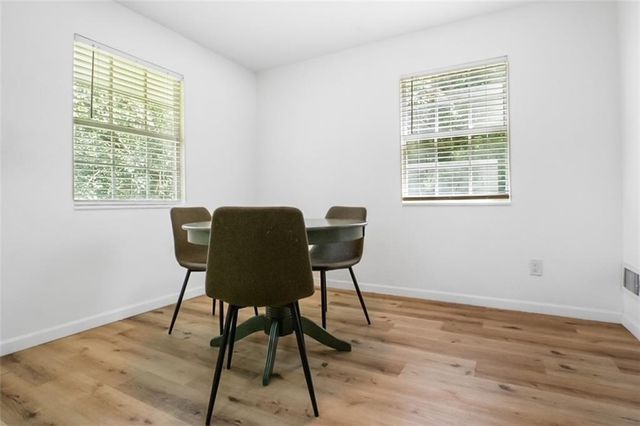 874 Plainville SW Place, Atlanta, GA 30331