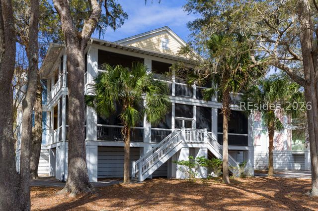 101 Ave of Oaks, Daufuskie Island, SC 29915