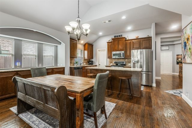 4312 Poppy Drive, Mansfield, TX 76063