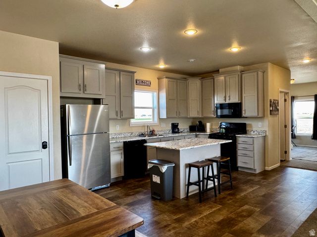 33 S 800 W, Hinckley, UT 84635
