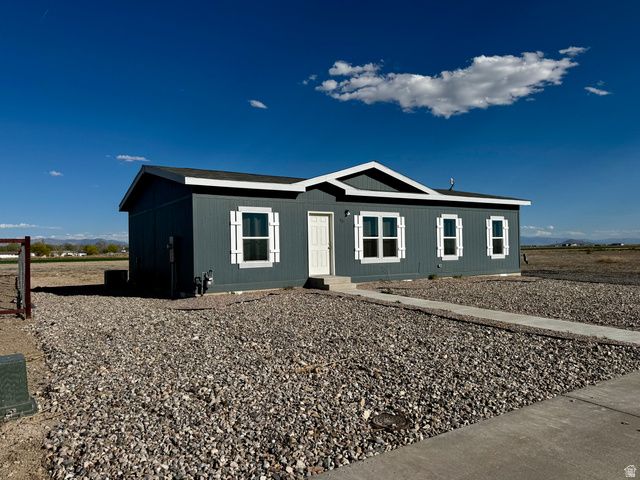 33 S 800 W, Hinckley, UT 84635