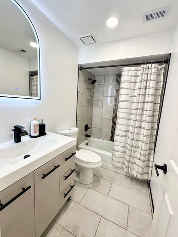 2807 GLENWOOD LANSING Road 212, Lynwood, IL 60411