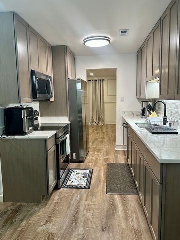 2807 GLENWOOD LANSING Road 212, Lynwood, IL 60411