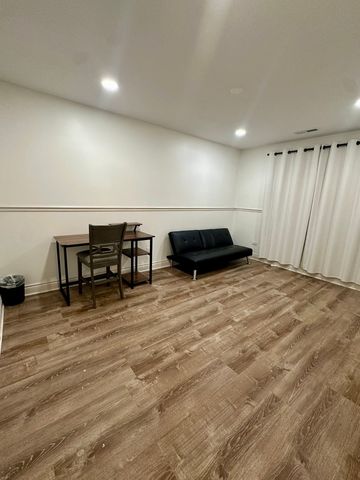 2807 GLENWOOD LANSING Road 212, Lynwood, IL 60411