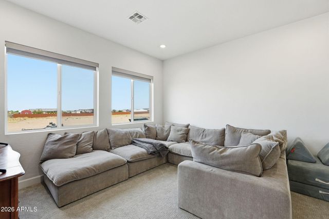 922 W JOYOUS Lane, San Tan Valley, AZ 85143