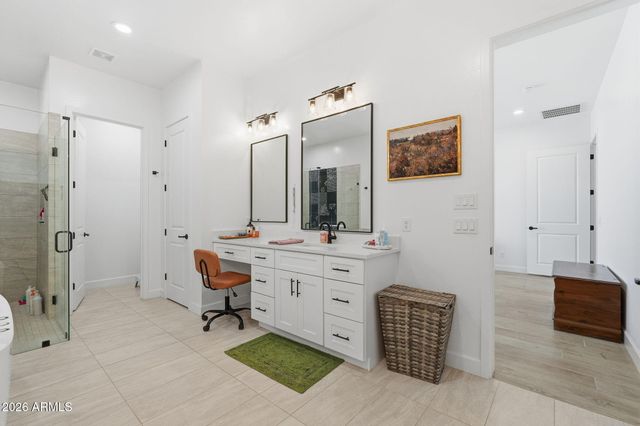 922 W JOYOUS Lane, San Tan Valley, AZ 85143