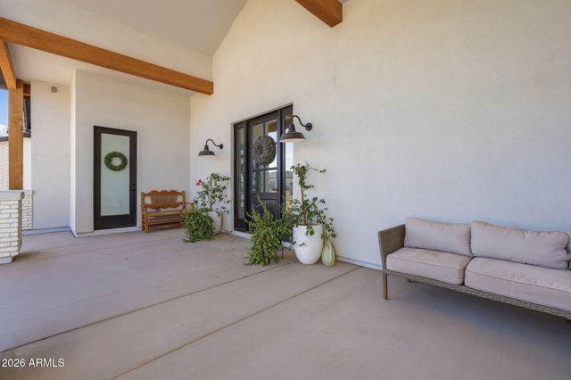 922 W JOYOUS Lane, San Tan Valley, AZ 85143