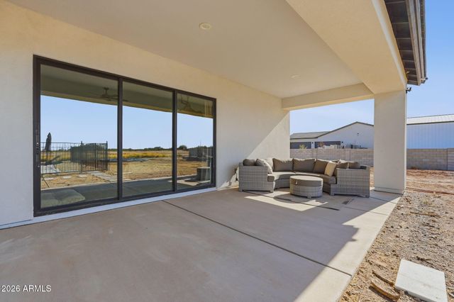 922 W JOYOUS Lane, San Tan Valley, AZ 85143