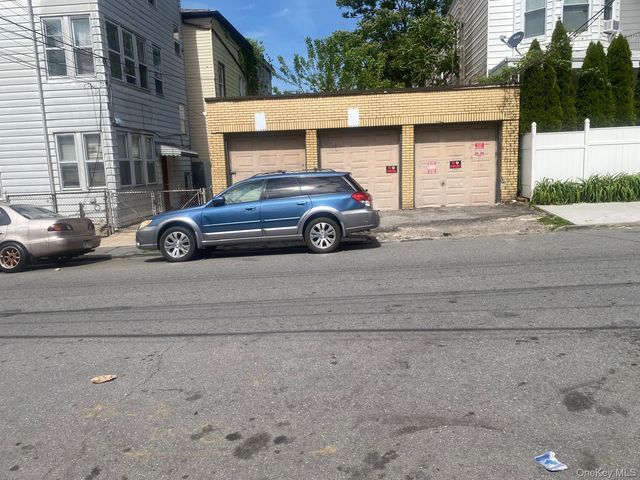 173 Elm Street, Yonkers, NY 10701