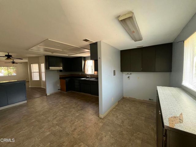 2422 Juliet Street, Los Angeles, CA 90007