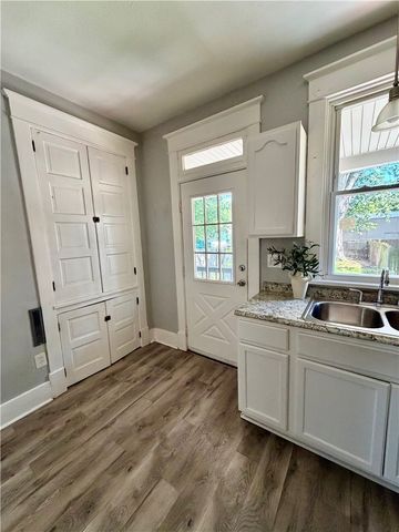 44 W Hallam Ave, City Of Washington, PA 15301