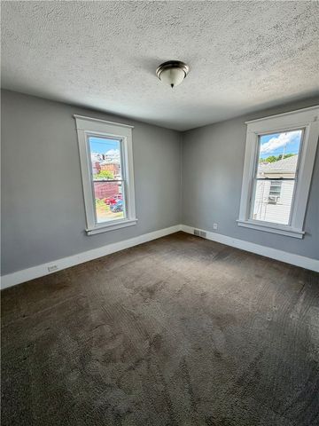 44 W Hallam Ave, City Of Washington, PA 15301
