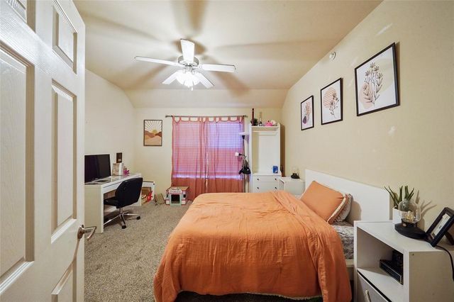 1198 Jones Bulter Road 203, College Station, TX 77840
