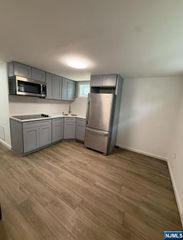 100 Rosa Parks Boulevard B1BY, Paterson, NJ 07501