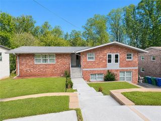 995 Fleetwood Circle SW, Atlanta, GA 30311