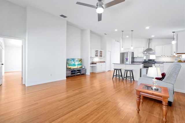 1361 HOLLY GLEN RUN, Apopka, FL 32703