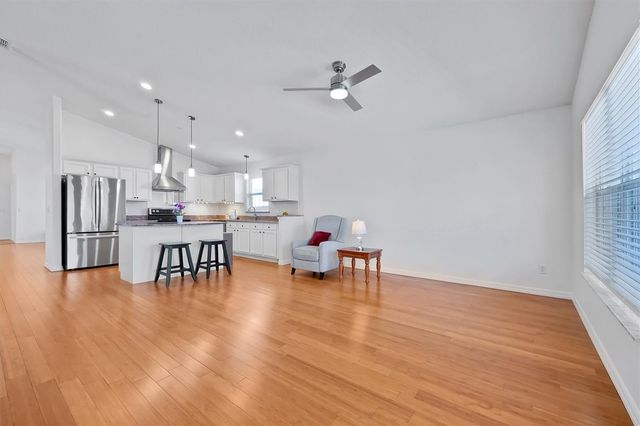 1361 HOLLY GLEN RUN, Apopka, FL 32703