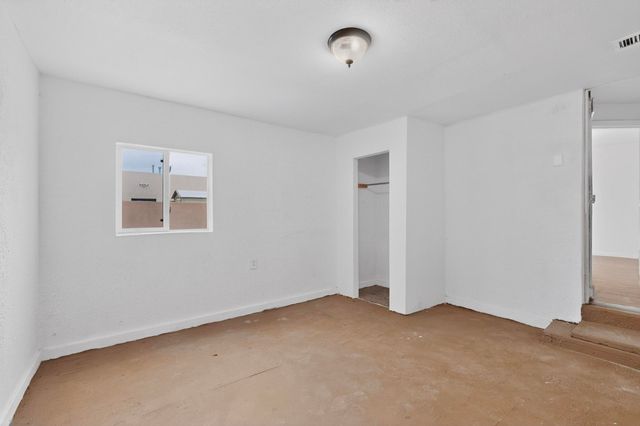 4115 5th Street NW, Albuquerque, NM 87107